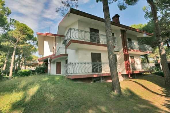 Villa Flamicia 1P Lignano Sabbiadoro Bagian luar foto