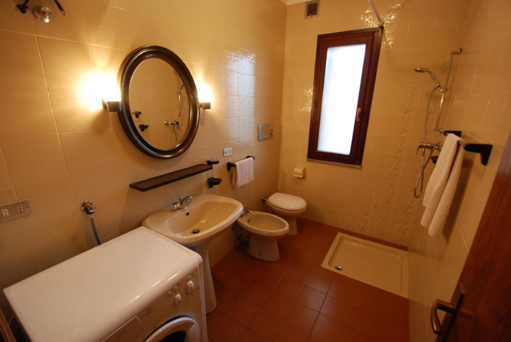 Villa Flamicia 1P Lignano Sabbiadoro Bagian luar foto